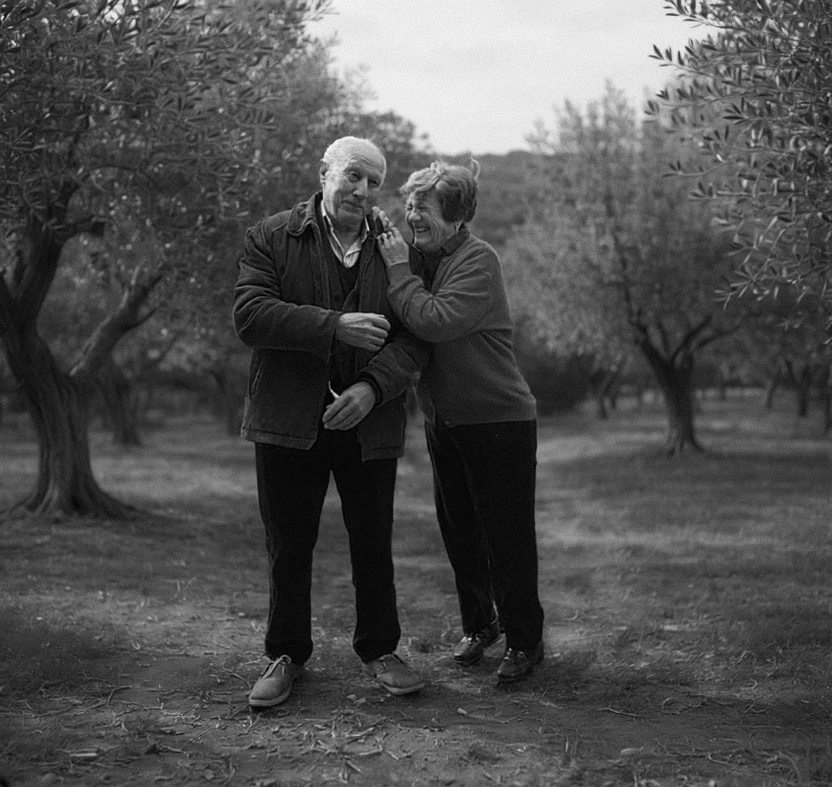 ANDRES Y PAQUI LOS ABUELOS